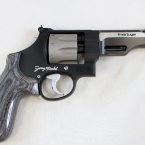 SMITH & WESSON MODEL 327 JM PC