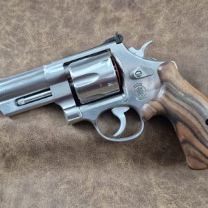 SMITH & WESSON MODEL 610 MOUNTAIN GUN