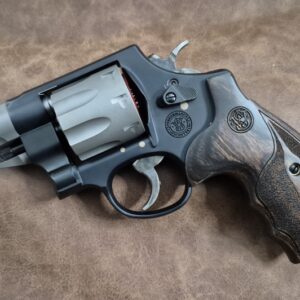 SMITH & WESSON MODEL 327 PC